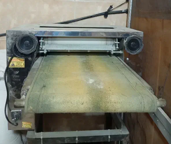 دستگاه خمیر پهن کن|ماشینآلات صنعتی|رباطکریم, کاظمآباد|دیوار