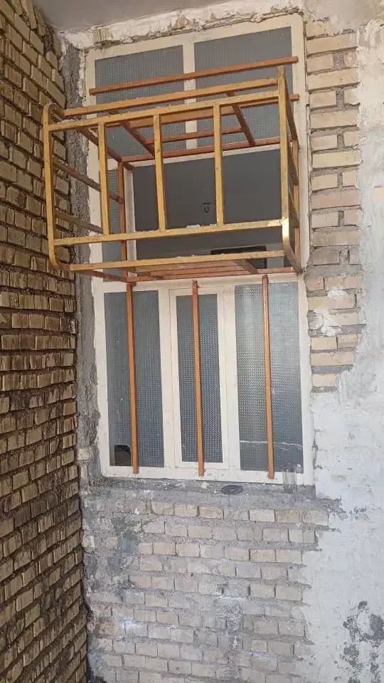 درب حال و اتاق ب همراه پنجره ست ودرب حیاط|مصالح و تجهیزات ساختمان|اندیمشک, |دیوار