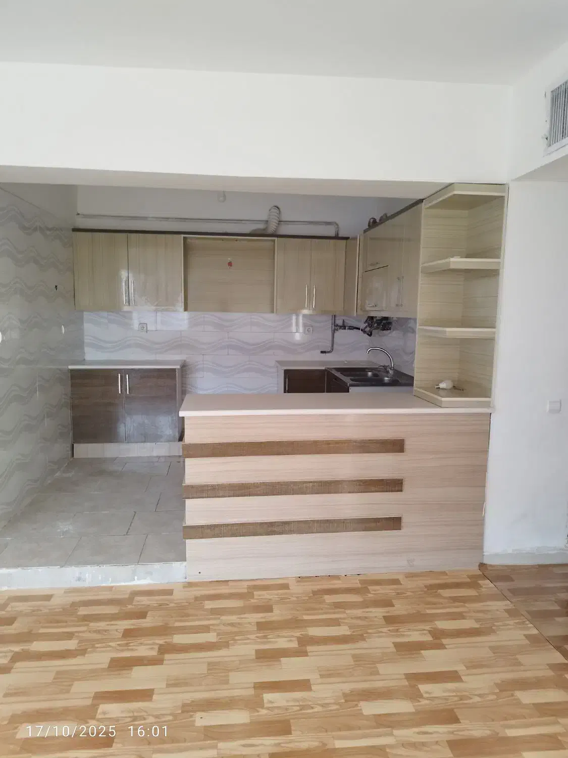 مسکن مهر حاشیه خیابان اصلی|فروش آپارتمان|سبزوار, توحیدشهر|دیوار