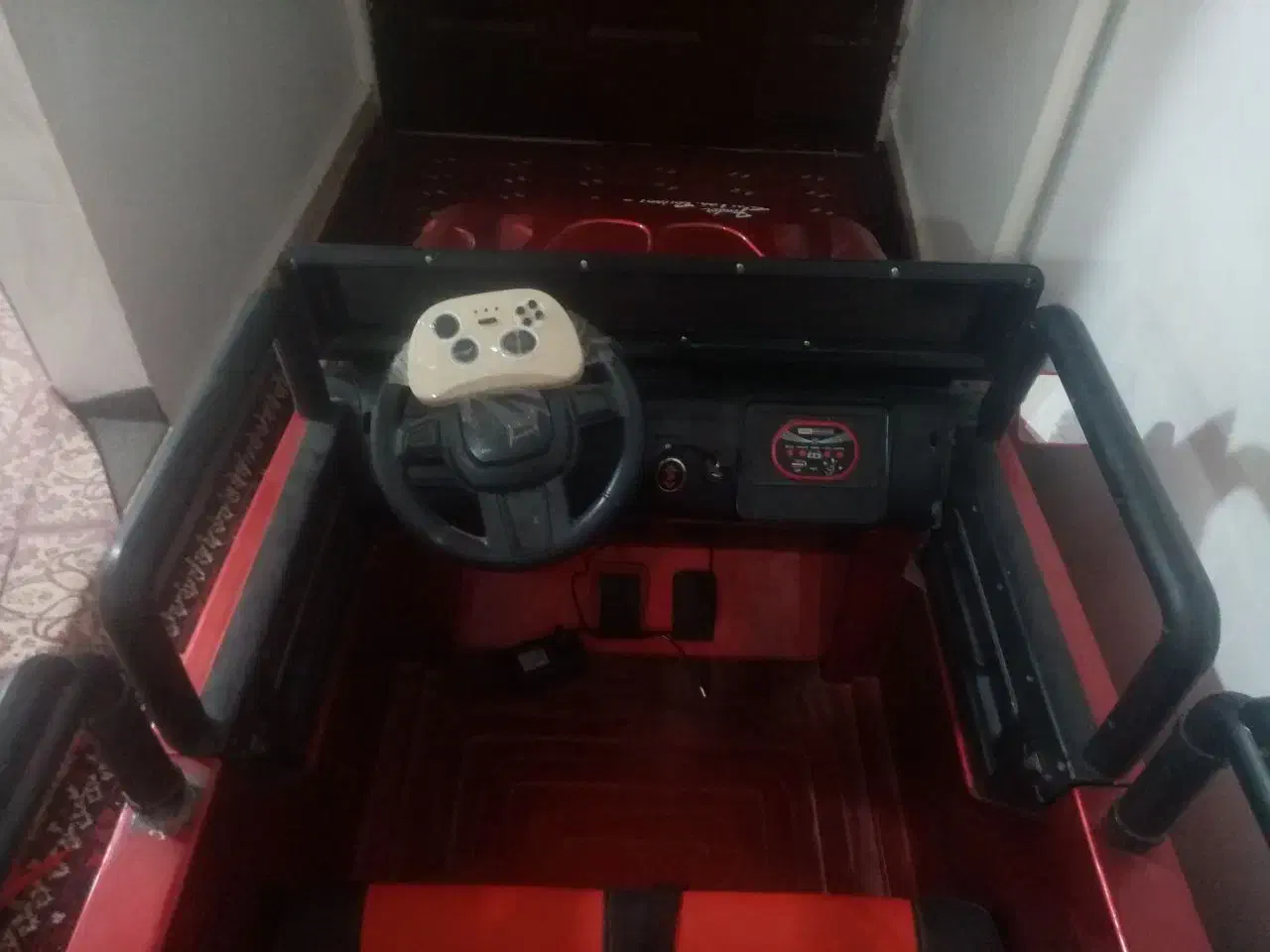 ماشین شارژی سالم جیب|اسباببازی|دامغان, |دیوار