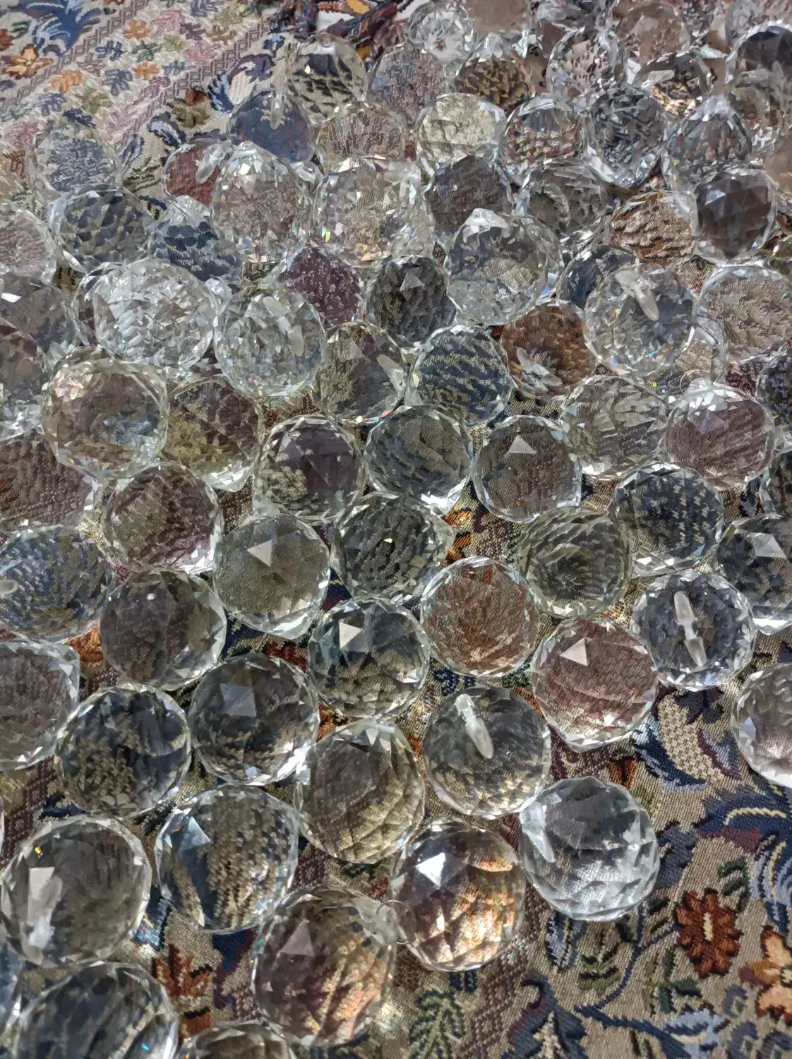 گوی لوستر|لوستر و چراغ آویز|همدان, |دیوار