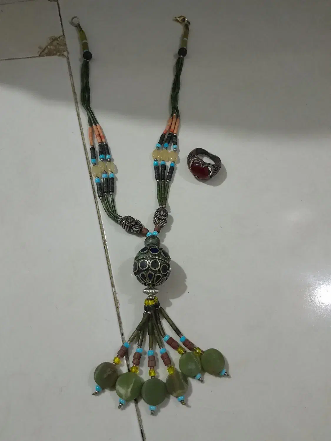 اجناس قدیمی|کلکسیون اشیاء عتیقه|چهارباغ, |دیوار