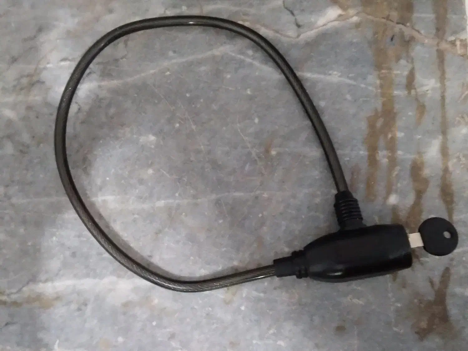 قفل دوچرخه|دوچرخه، اسکیت، اسکوتر|قم, باغ شریفی|دیوار