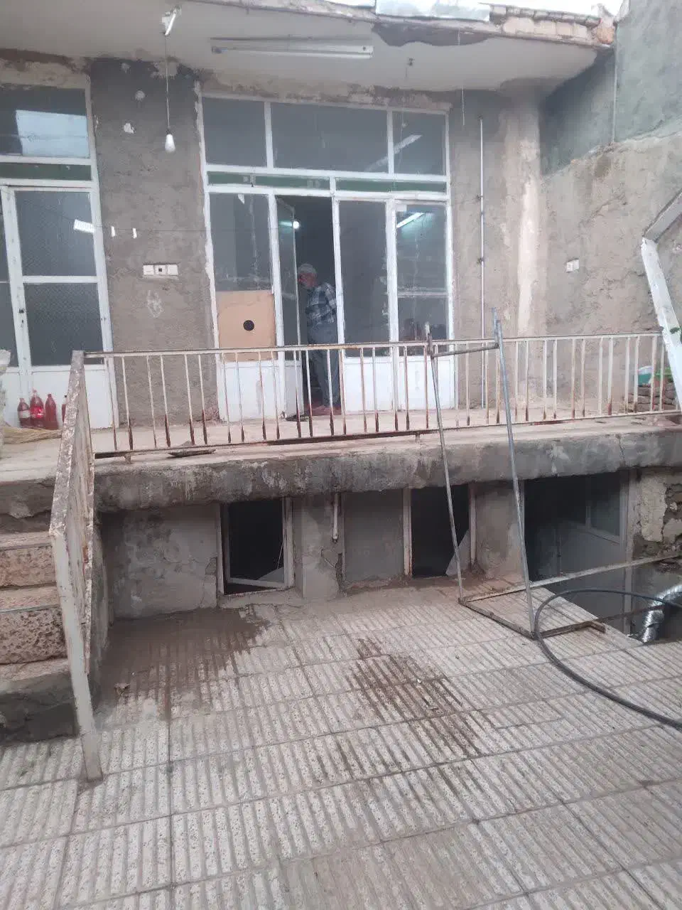 خانه قدیمی مناسب انباری|اجارهٔ خانه و ویلا|سبزوار, جوادیه غربی|دیوار