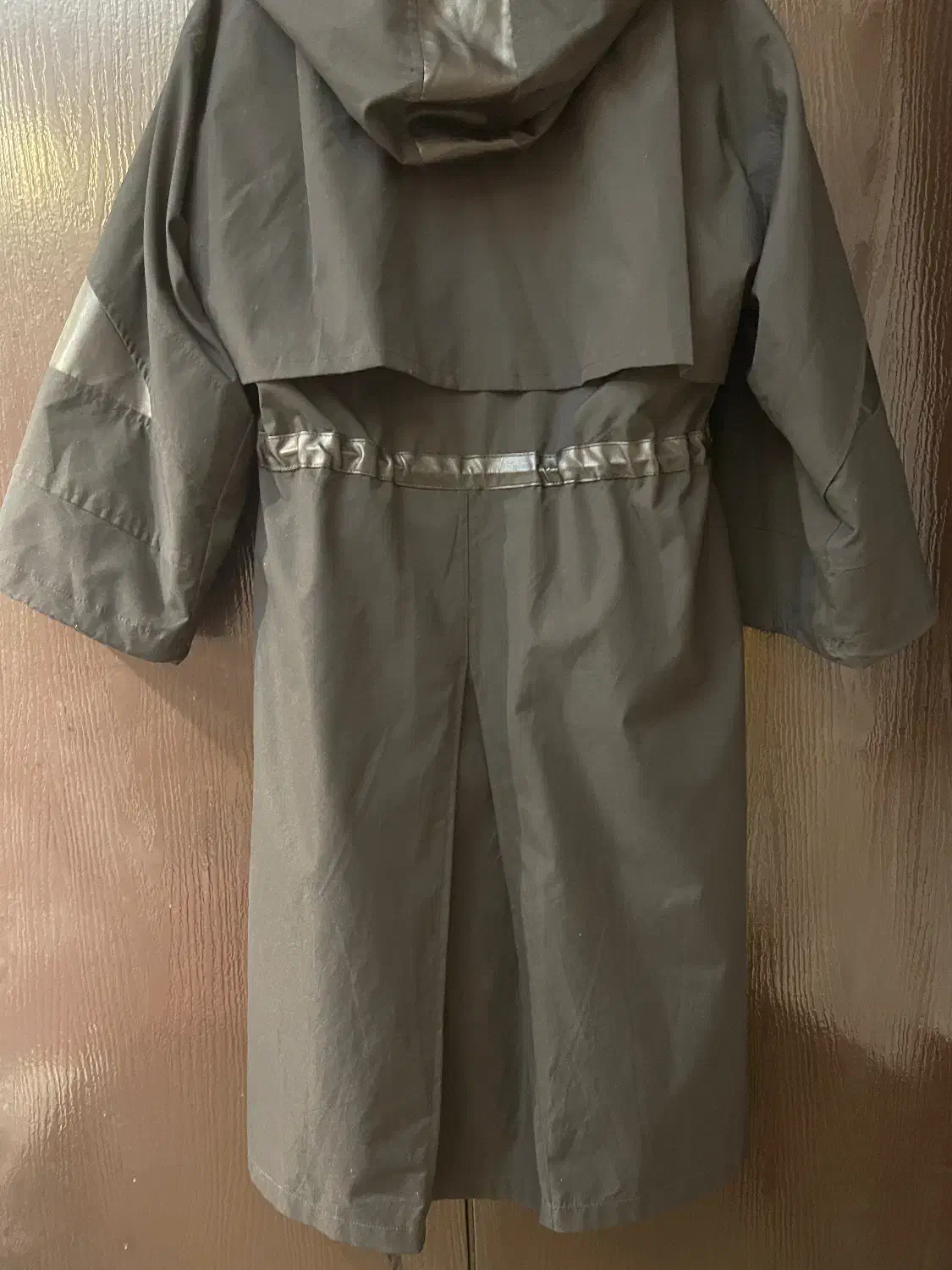 بارانی زنانه|لباس|قم, باجک یک|دیوار