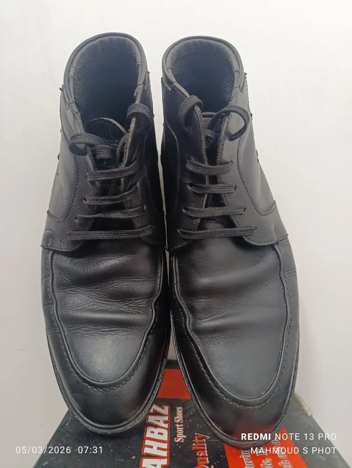 نیم بوت چرم در حد نو|کیف، کفش، کمربند|تهران, منیریه|دیوار