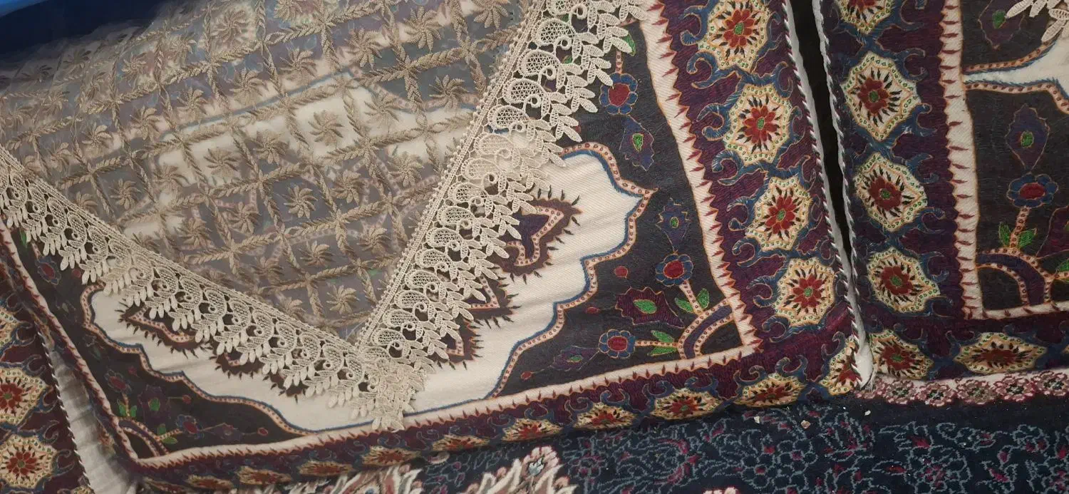 ۶عددپشتی پته|پشتی|رفسنجان, |دیوار