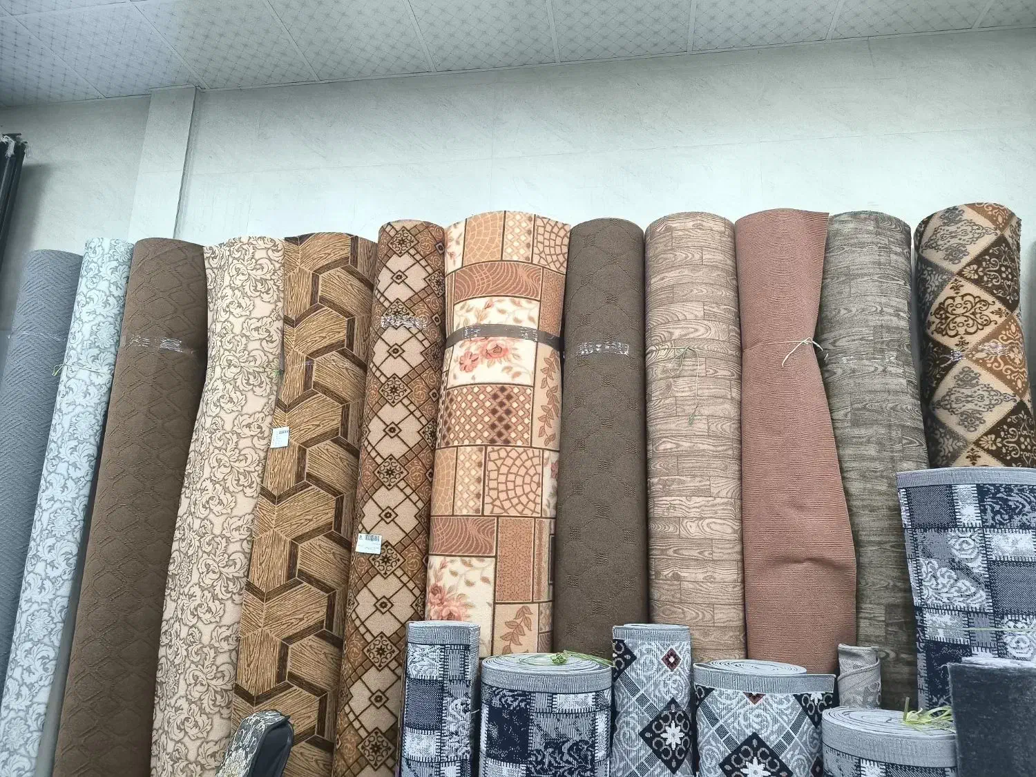 موکت فقط 185|موکت|نظرآباد, رسالت|دیوار