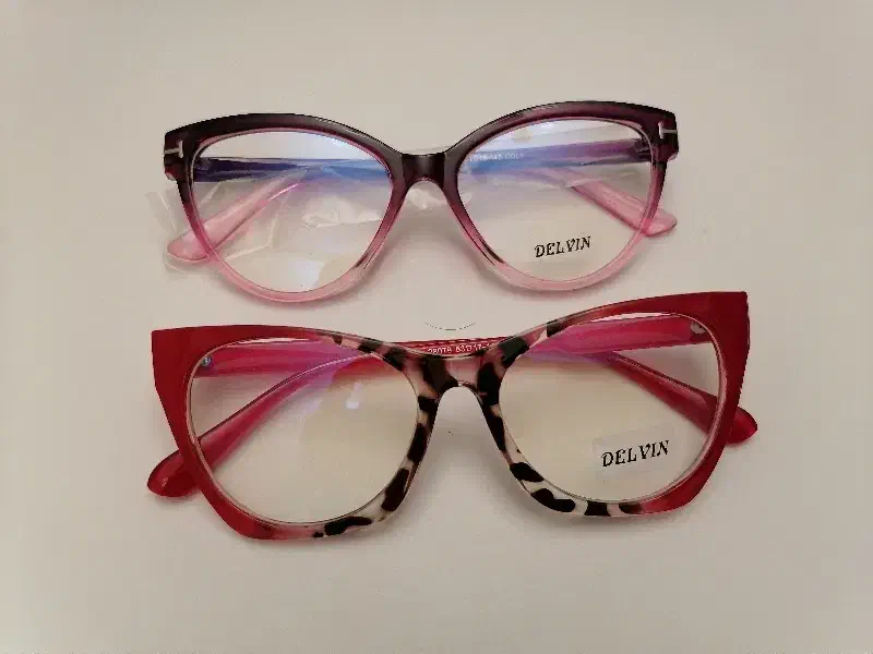 عینک طبی زنانه دسته فنری|آرایشی، بهداشتی، درمانی|کرج, کارخانه قند|دیوار