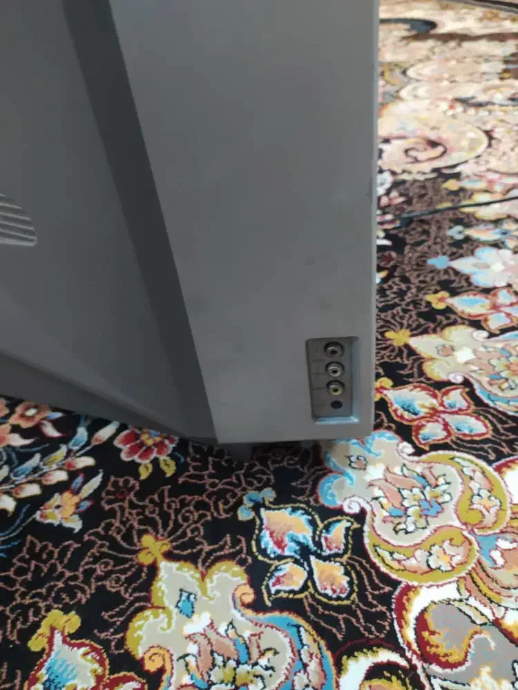 لوازم فروشی تلوزیون|تلویزیون و پروژکتور|شهرکرد, |دیوار