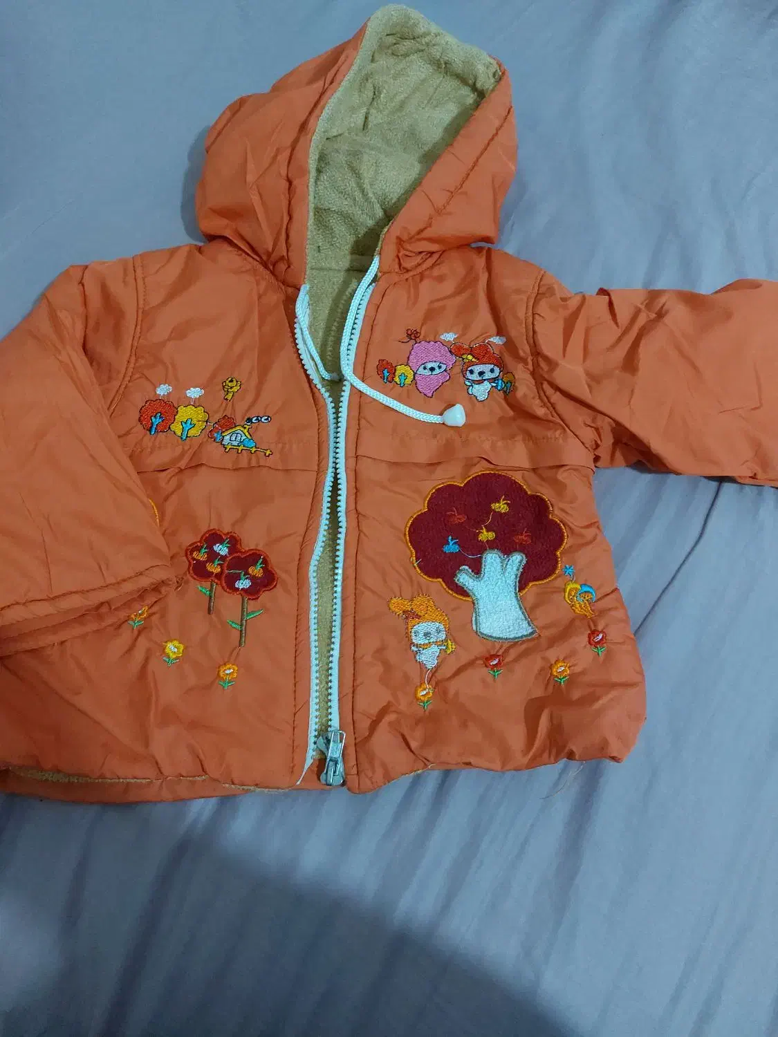 تعدادی لباس بچه. دخترانه|لباس|اردبیل, |دیوار