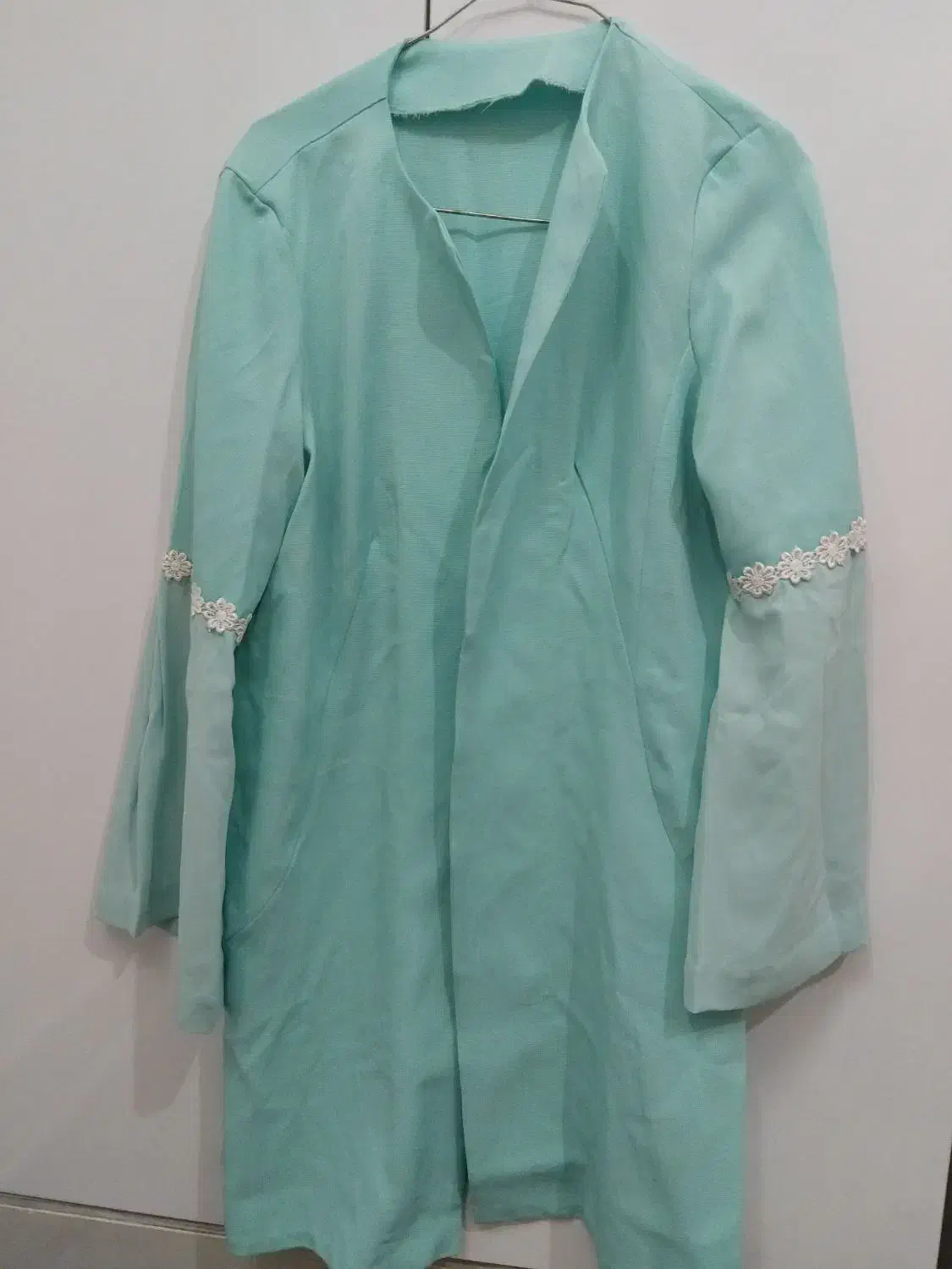 مانتو|لباس|کاشمر, |دیوار