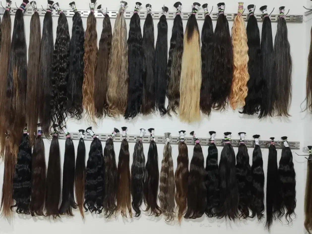 اکستنشن موی صد در صد طبیعی با قیمت عالی|خدمات آرایشگری و زیبایی|رشت, فرزانه|دیوار