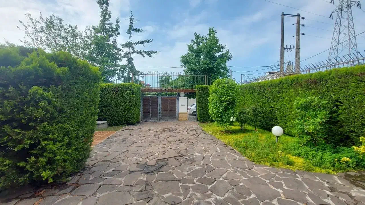 ویلا باغ 500متری مستقل و سنددار رویان|فروش خانه و ویلا|رویان, |دیوار