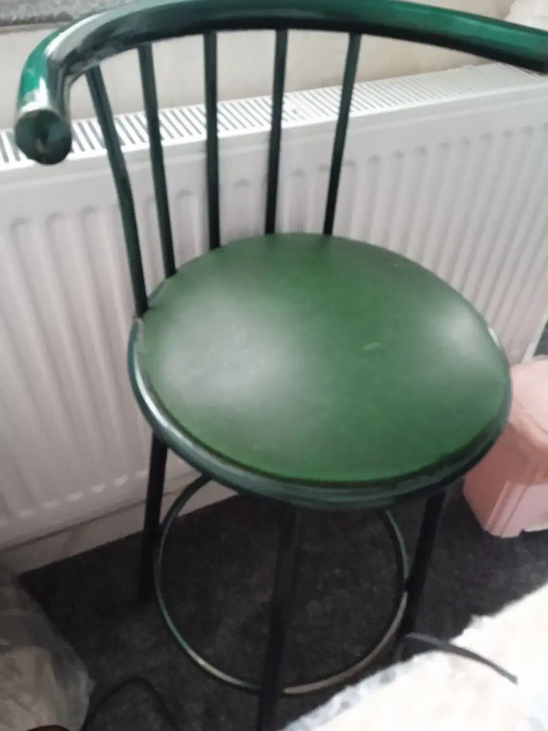 صندلی فلزی سالم|صندلی و نیمکت|شهریار, شهرک شاهد|دیوار