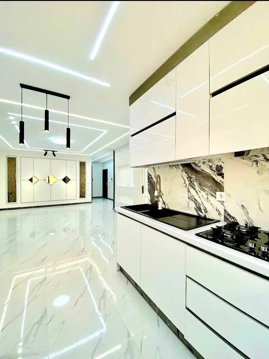 اجاره آپارتمان 85 متری آسانسور/پارکینگ/ غرق نور|اجارهٔ آپارتمان|ماهدشت, |دیوار