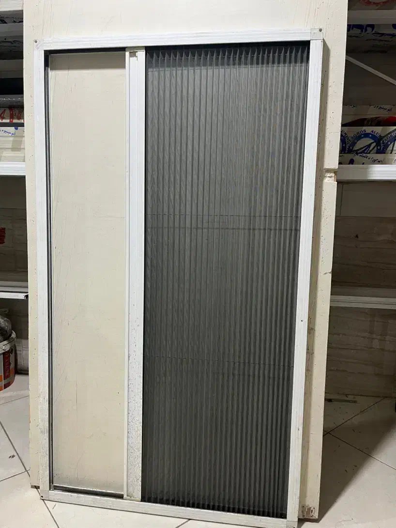 تعمیرات انواع درب و پنجره|خدمات پیشه و مهارت|شهریار, شهرک وائین|دیوار