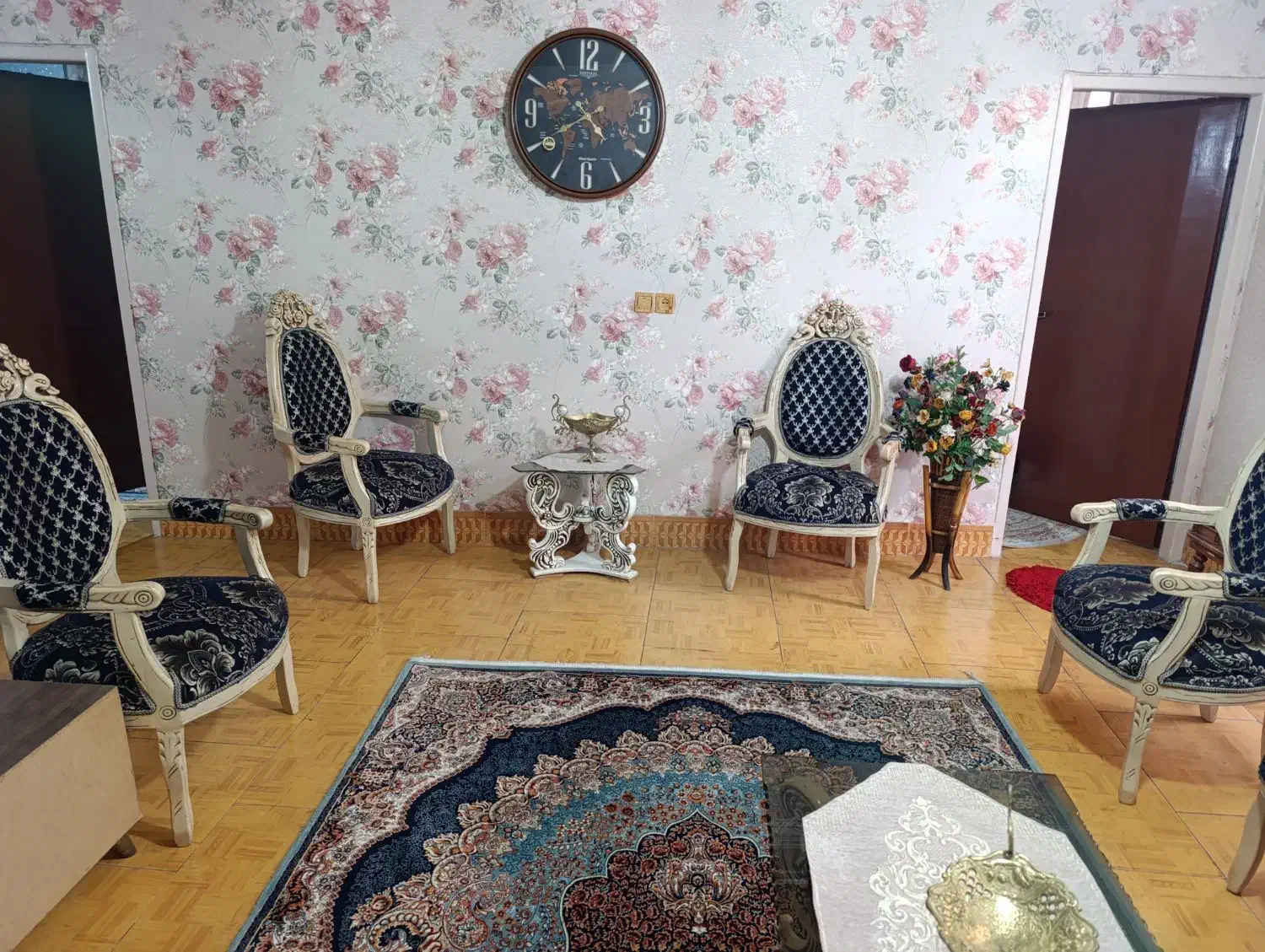 مبل سلطنتی|مبلمان خانگی و میز عسلی|رباطکریم, رباطکریم|دیوار