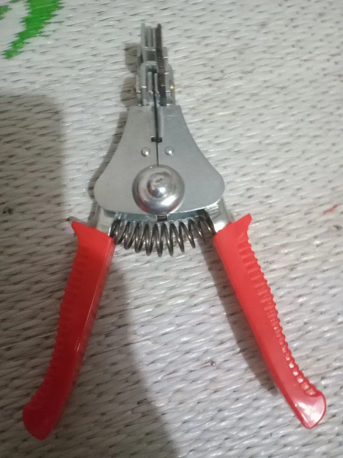 سیم لخت کن|ابزارآلات|آبیک, |دیوار