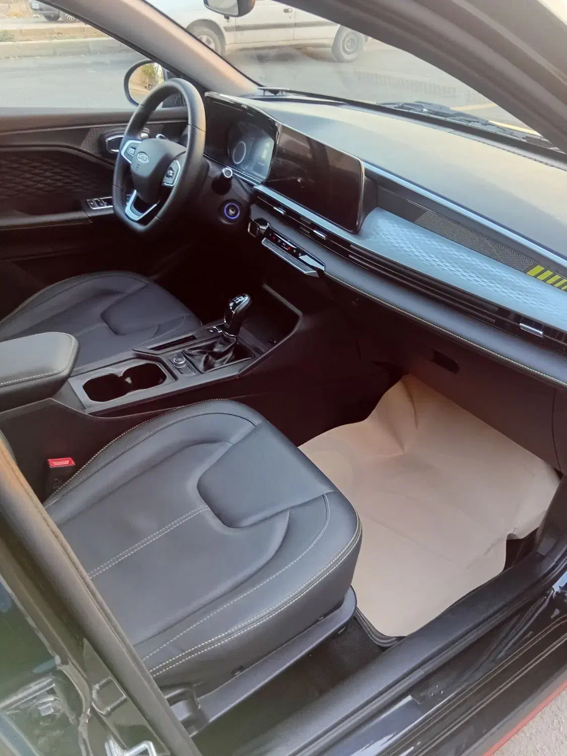 ایکس ۳۳ کراس دنده ای مدل  ۱۴۰۳|خودرو سواری و وانت|بومهن, |دیوار