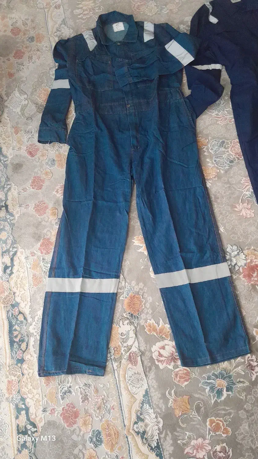 کفش و لباس کار|کیف، کفش، کمربند|رشت, شهرک شهید رجایی|دیوار