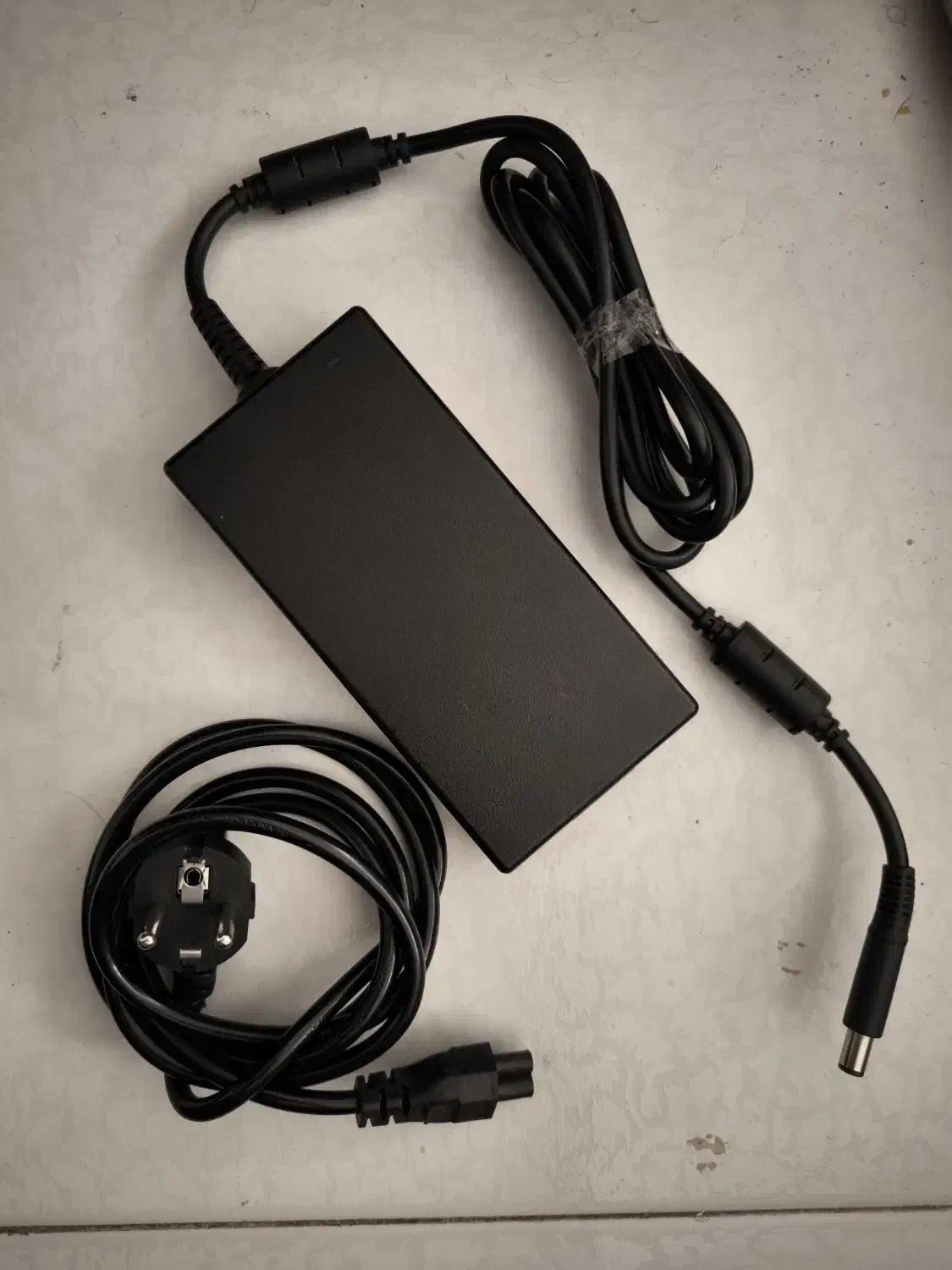 شارژر لپ تاپ دل DELL 180W 19.5V 9.23A|قطعات و لوازم جانبی رایانه|تهران, بهار|دیوار