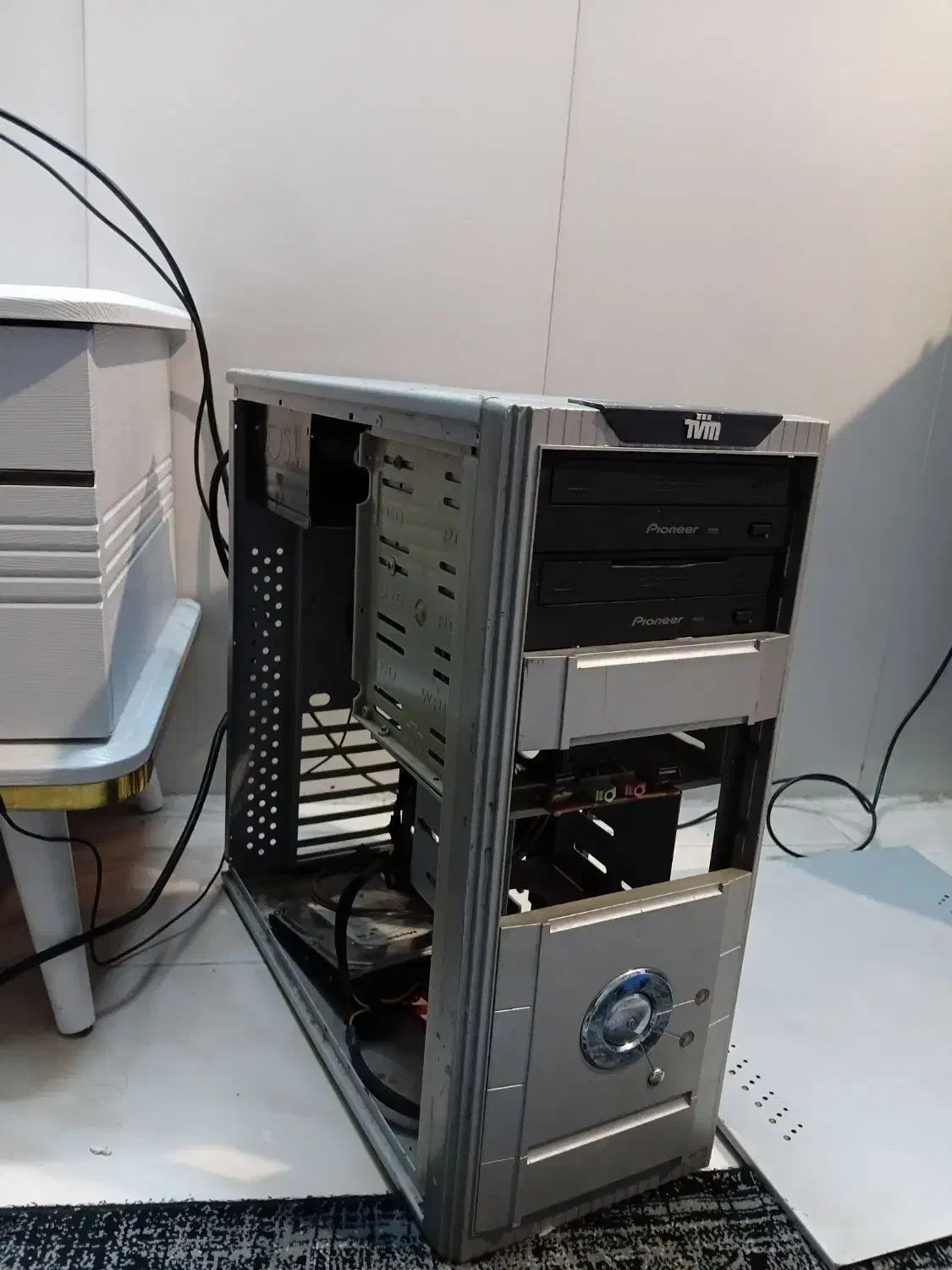 کیس کامپیوتر|رایانه رومیزی|پاکدشت, حصار امیر|دیوار