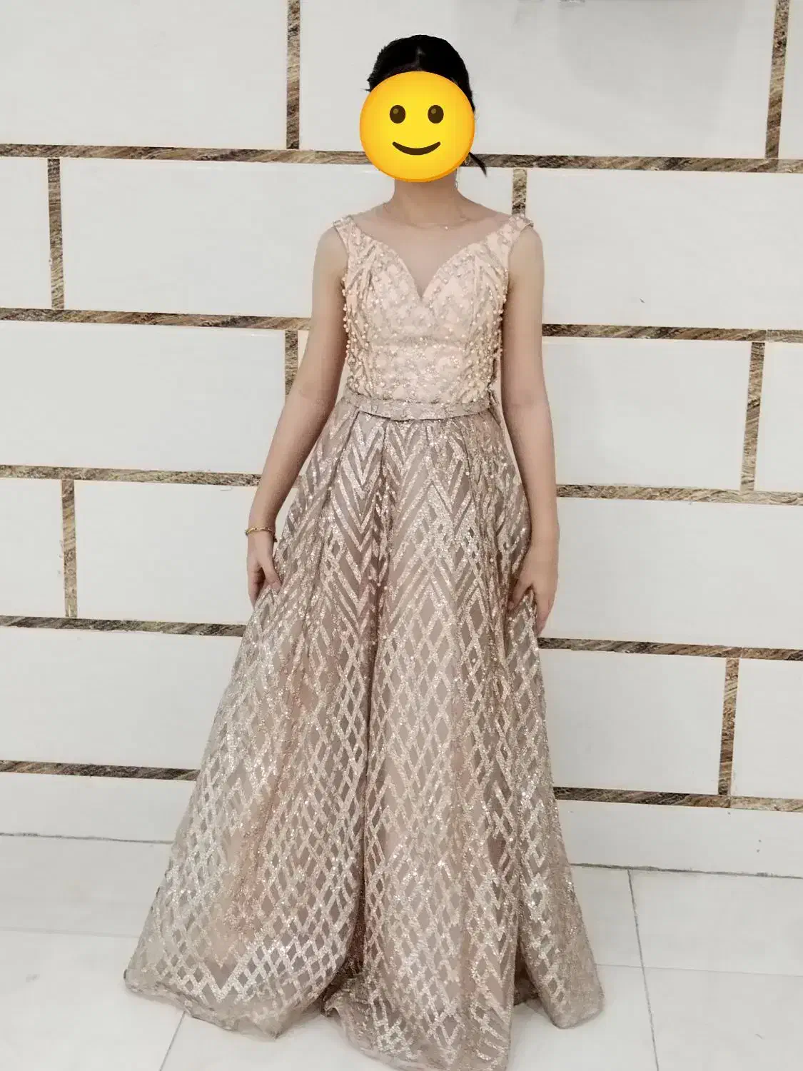 لباس مجلسی|لباس|اهواز, رسالت|دیوار