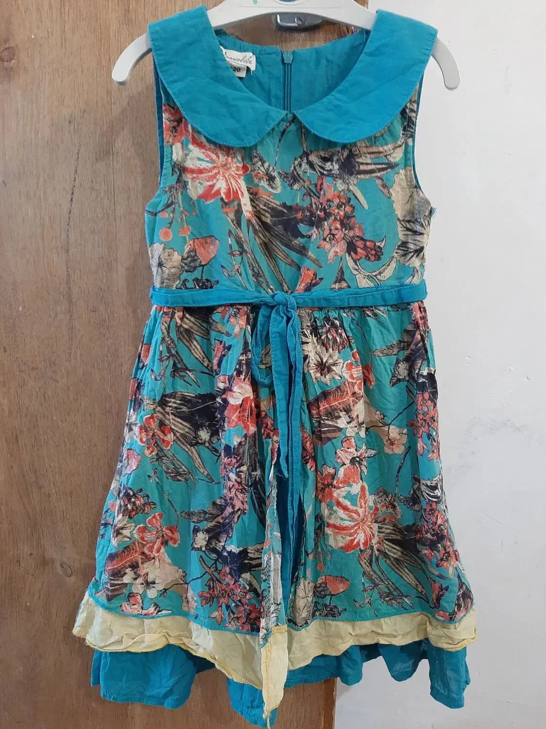 درحد نو هست|لباس|اسفراین, |دیوار