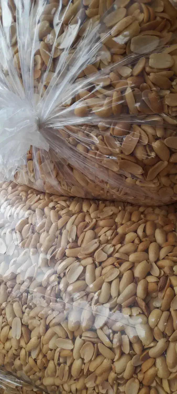 خلال بادام و بادام آجیلی|خوردنی و آشامیدنی|آستانه اشرفیه, |دیوار