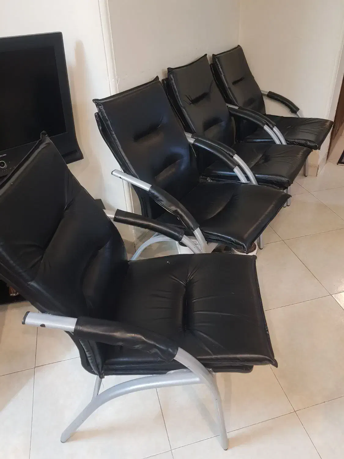 صندلی    اداری یا انتظار|دفتر کار|مشهد, نیروی هوایی|دیوار