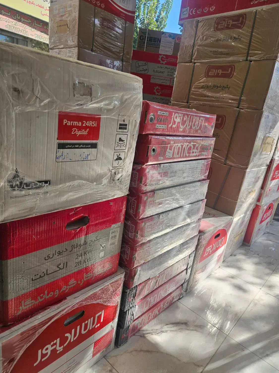 رادیاتور پانلی فولادی ایران رادیاتور|آبگرمکن، پکیج، شوفاژ|تبریز, |دیوار