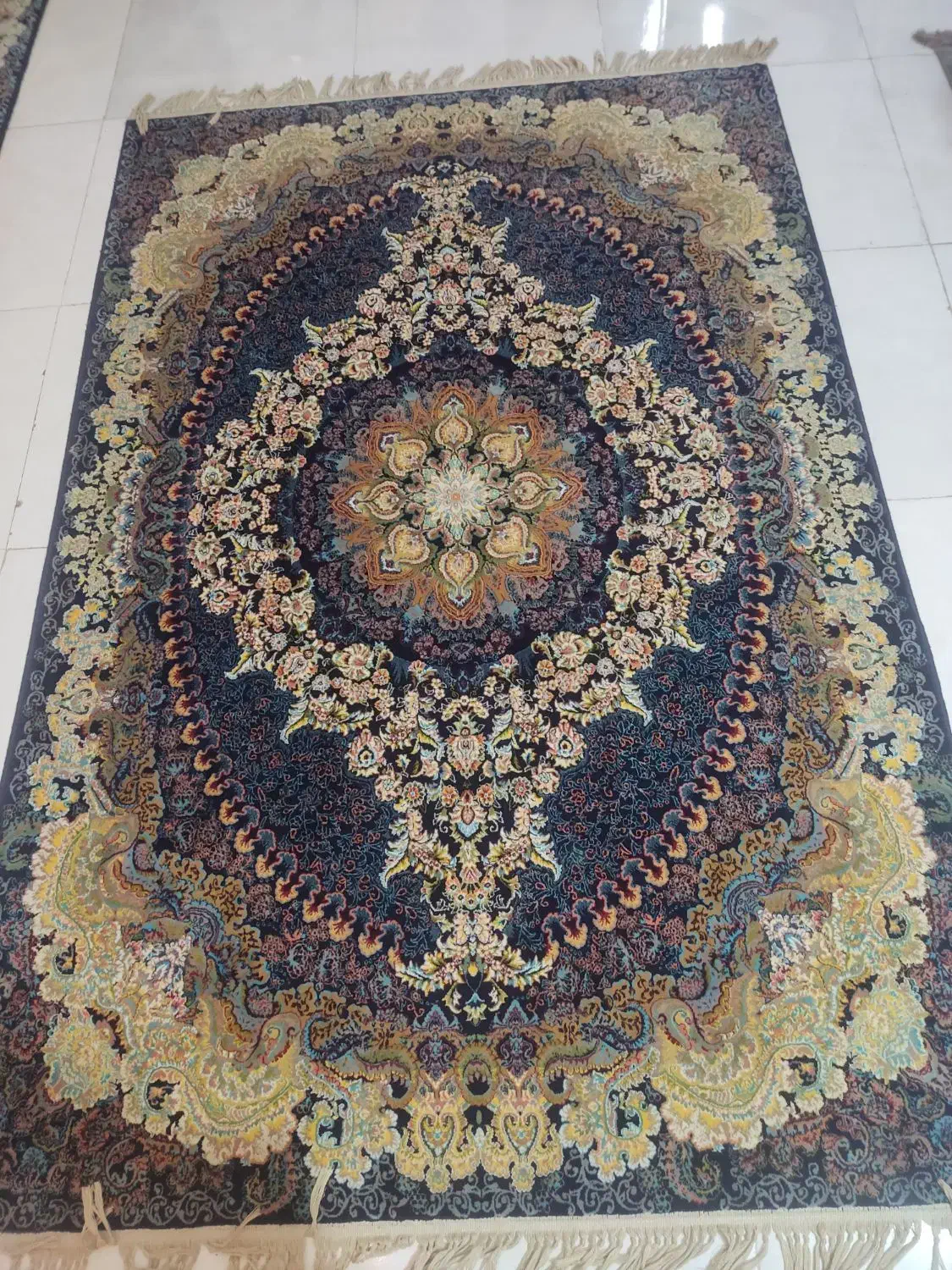 فرش درحد نو|فرش|کرج, باغستان|دیوار