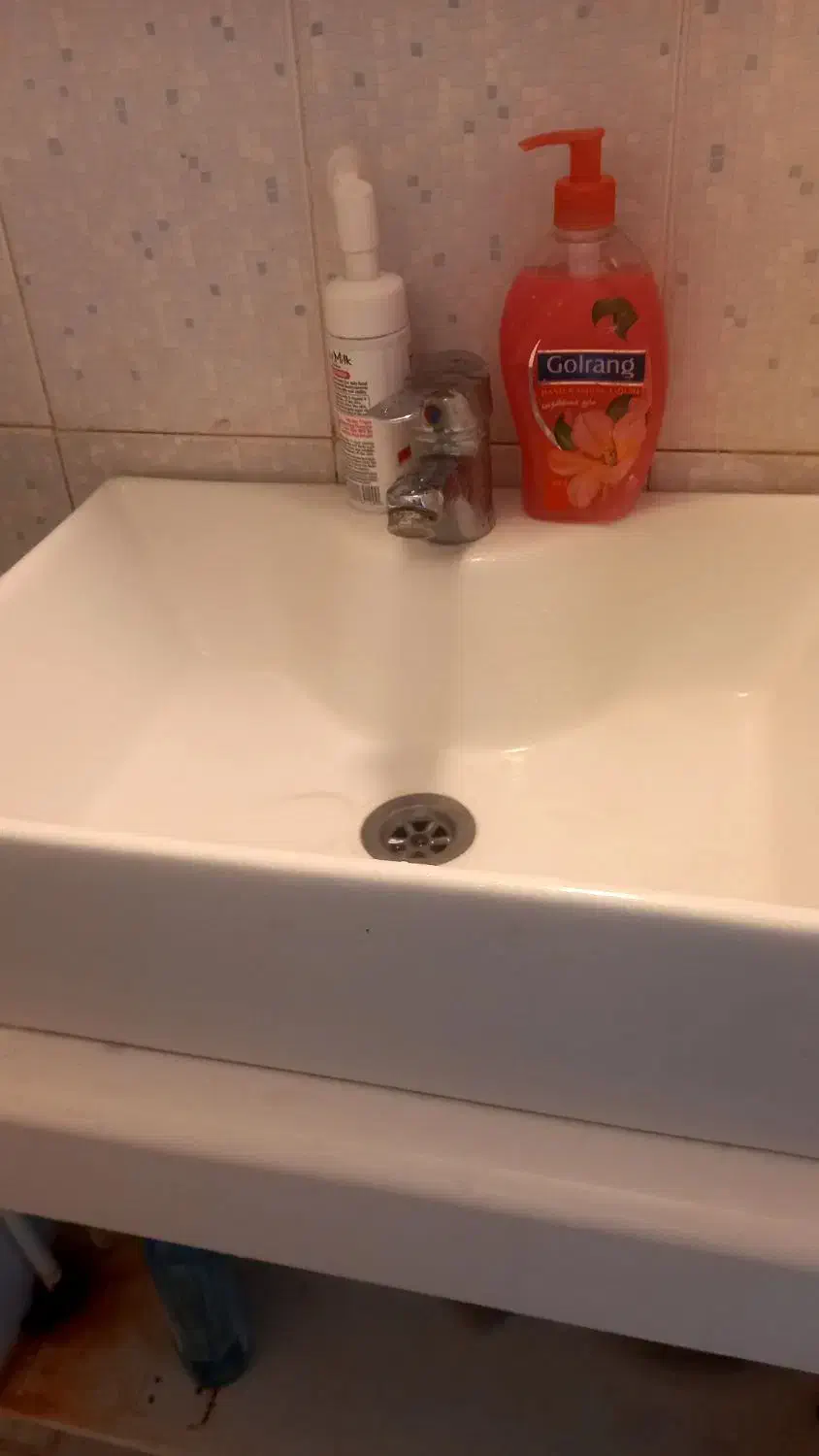 روشویی دستشویی با باکس|لوازم سرویس بهداشتی|گرگان, |دیوار