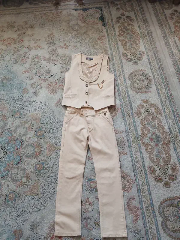 جلیقه وشلوار|کفش و لباس بچه|ملایر, |دیوار