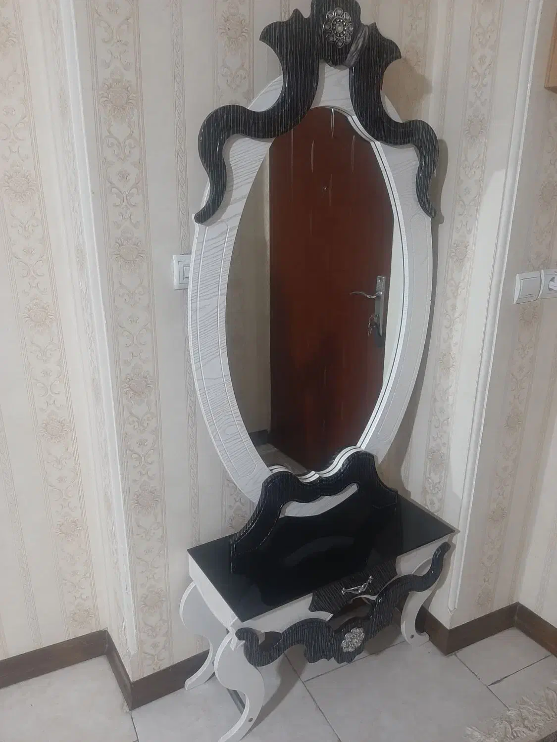 آینه و شمعدان|بوفه، ویترین، کنسول|تهران, شهرک صادقیه|دیوار