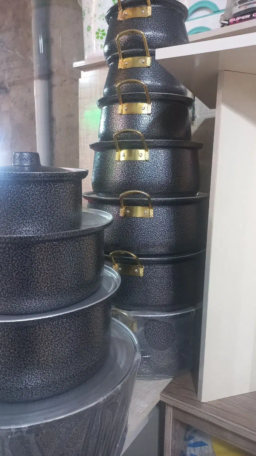 همه اجناس زیر قیمت مغازه|ظروف پخت‌وپز|میاندوآب, |دیوار