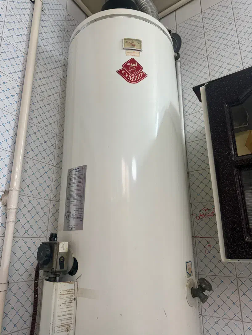 آبگرمکن کار کرده مخزنی امید|آبگرمکن، پکیج، شوفاژ|شهرکرد, |دیوار