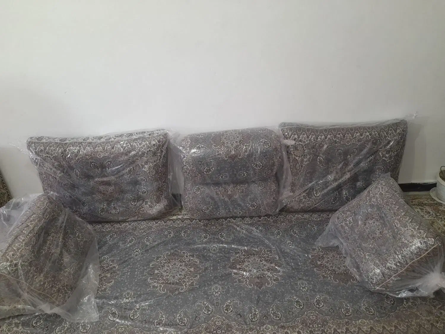 شاه‌نشین|پشتی|مریوان, |دیوار