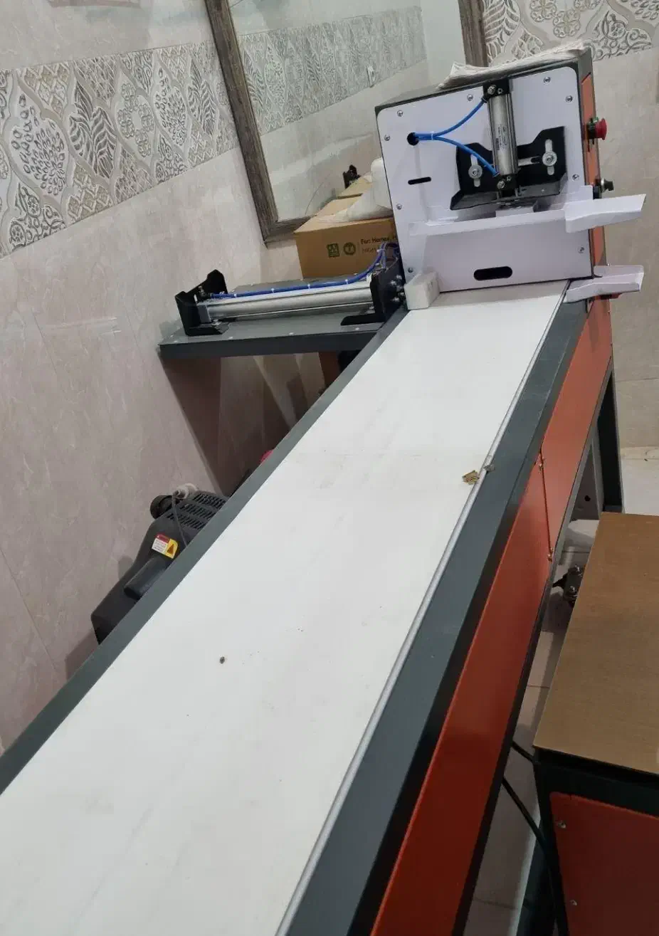 دستگاه دستمال کاغذی اتوماتیک|ماشینآلات صنعتی|بناب, |دیوار