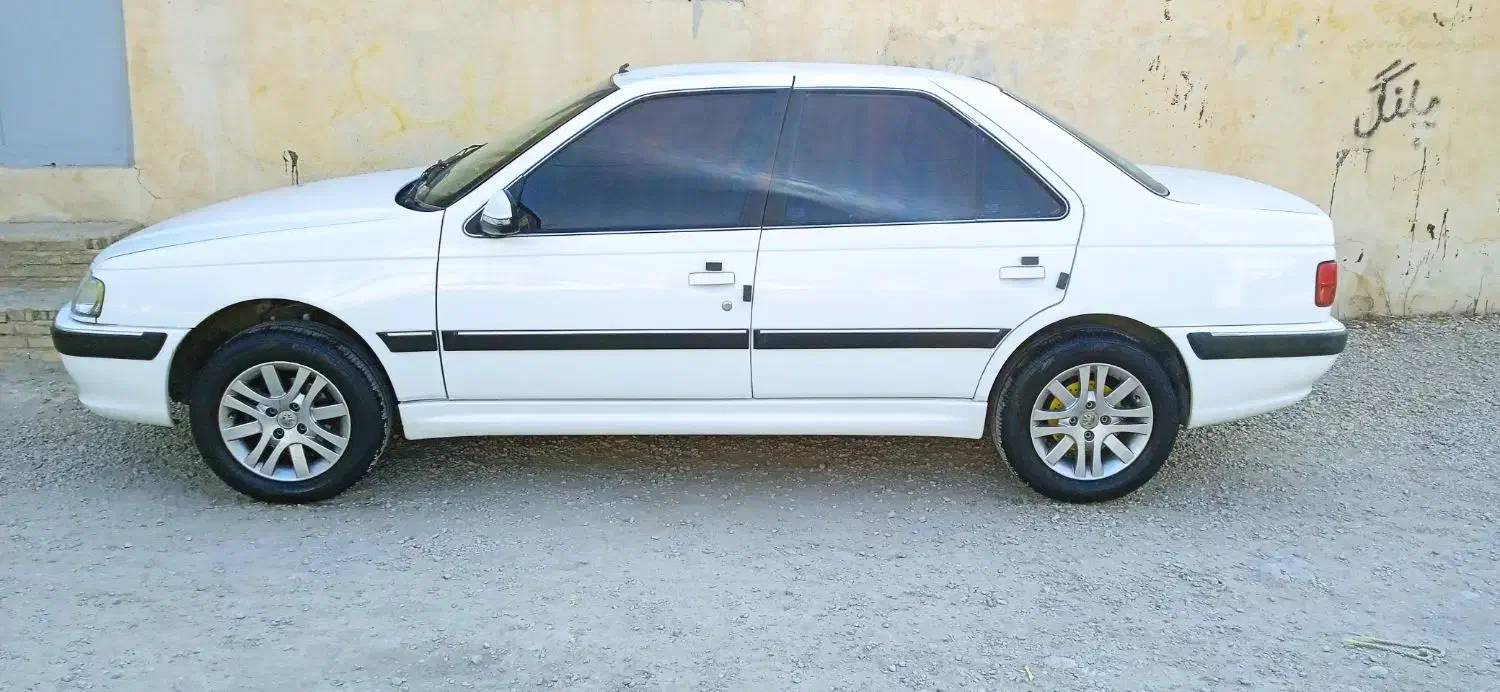 پژو پارس ۱۴۰۰ فابریک ۳۰هزارتا کار واقعی|خودرو سواری و وانت|شیراز, فرهنگیان|دیوار