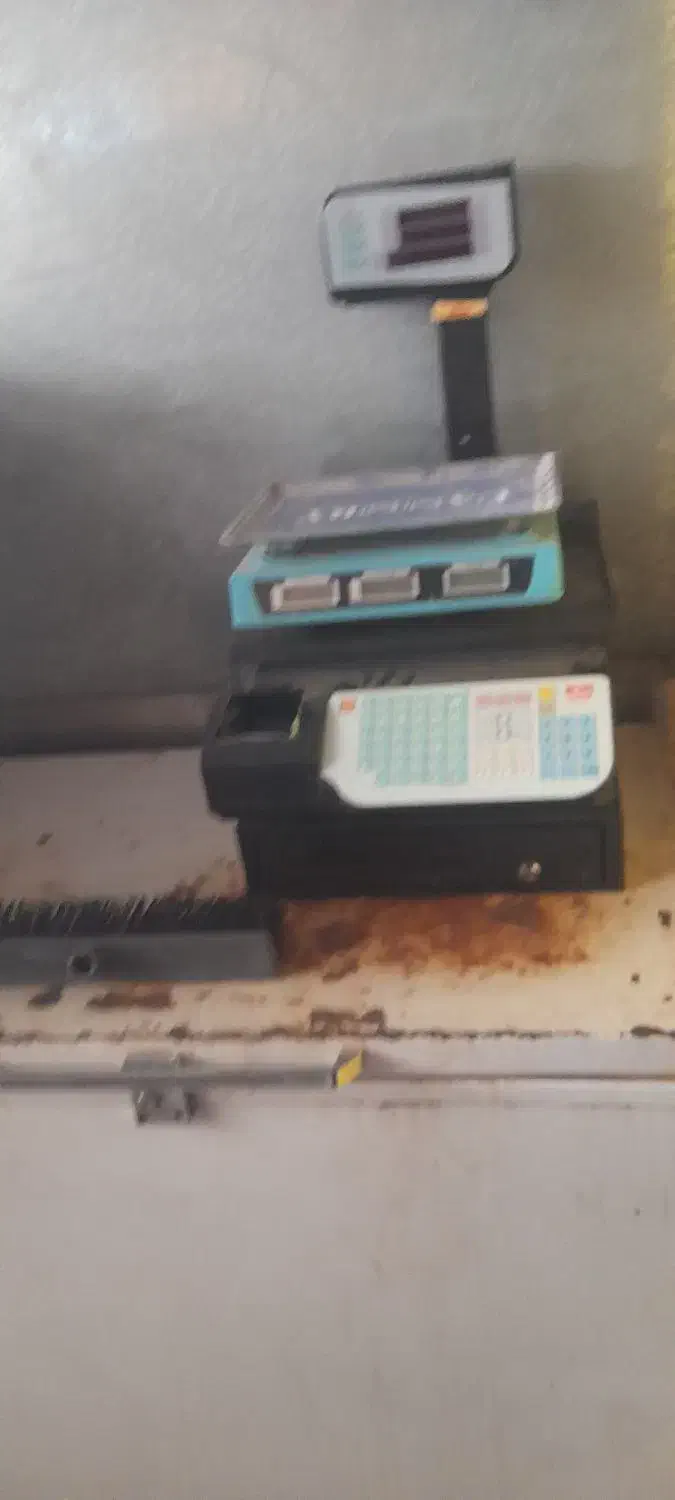 فروش کلیه لوازم هایپر مارکت خرده و کلی زیر قیمت|فروشگاه و مغازه|فولادشهر, فولادشهر|دیوار