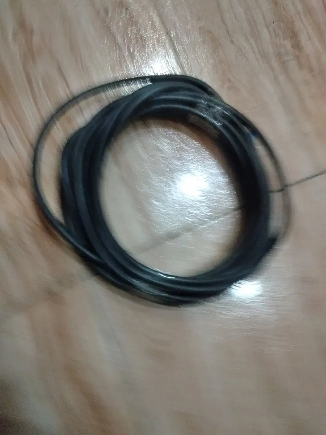 کابل،برق|مصالح و تجهیزات ساختمان|رشت, حسین آباد|دیوار