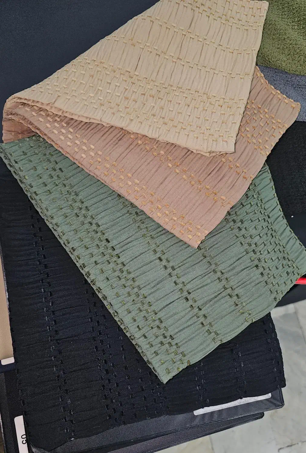 حراج پارچه مانتو وشومیزی|لباس|هندیجان, |دیوار