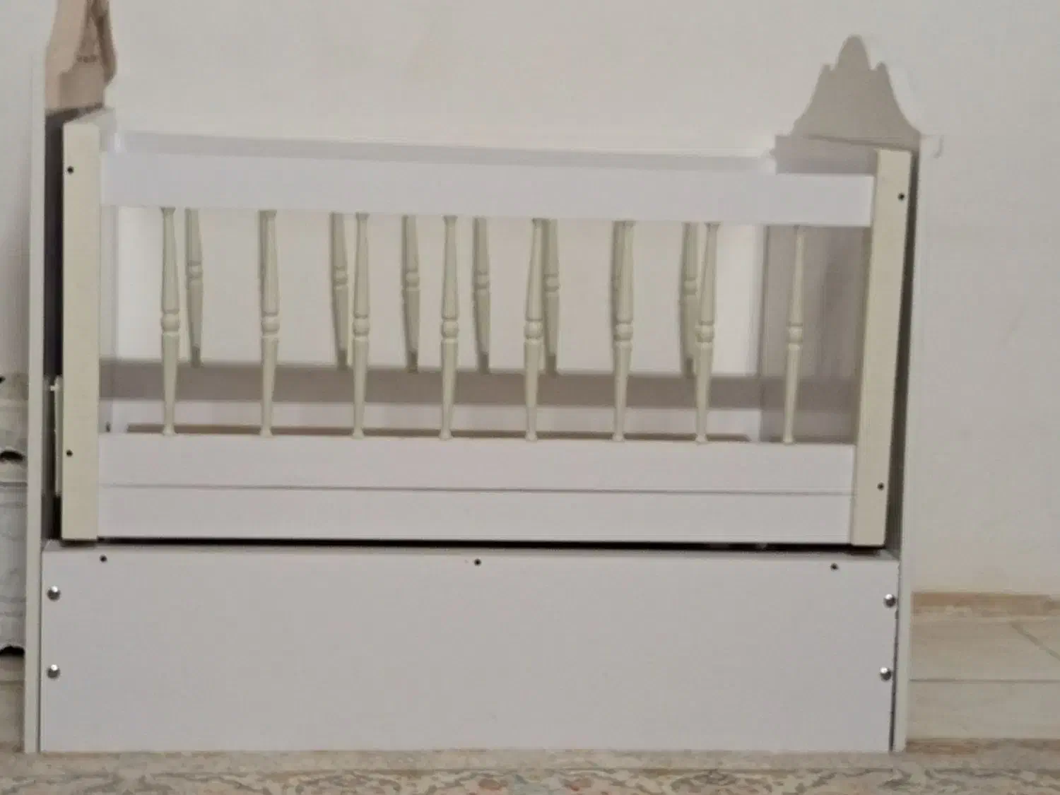 تخت|تخت و صندلی بچه|مشهد, نوده|دیوار