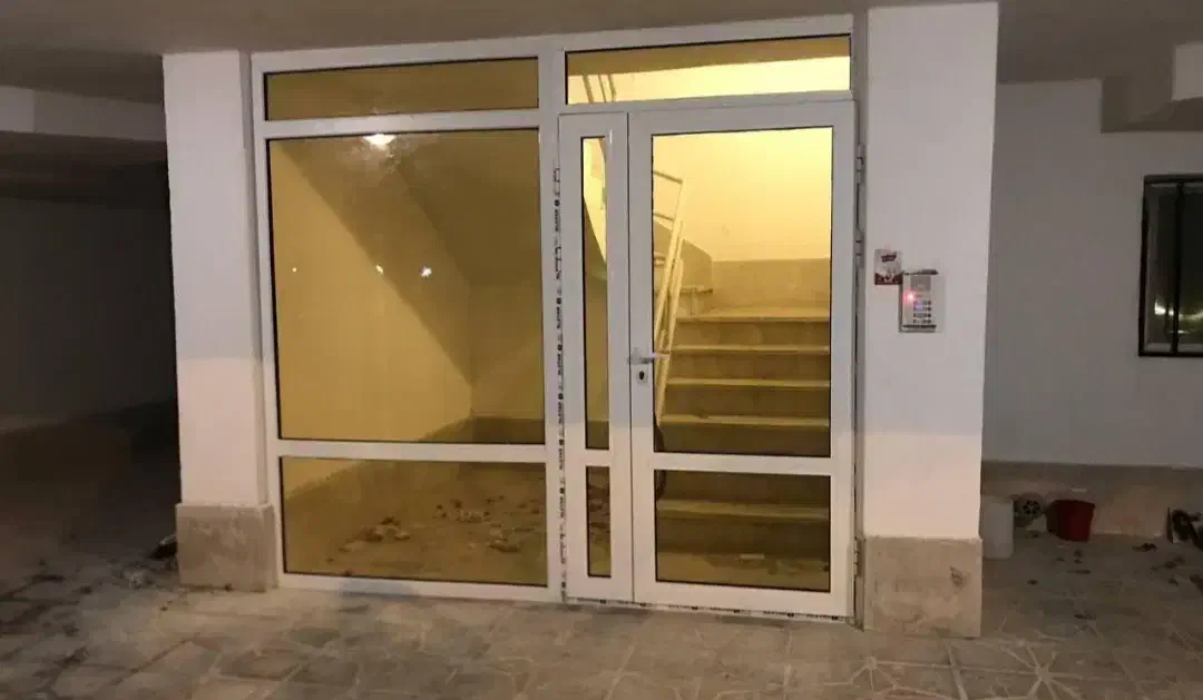 ساخت و تعمیر و تعویض درب و پنجره دو جداره|مصالح و تجهیزات ساختمان|محمدشهر, محمدشهر|دیوار