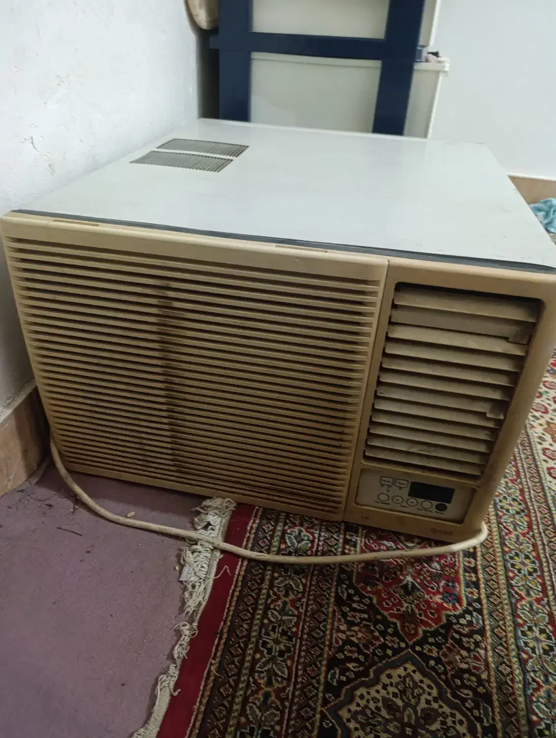 کولرپنجره ای|کولر گازی و فن‌کوئل|گنبد کاووس, |دیوار