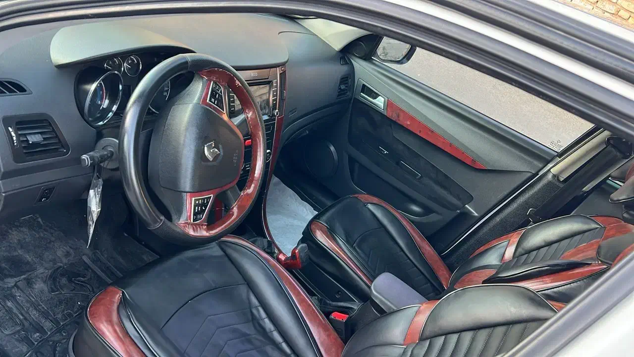 دنا پلاس|خودرو سواری و وانت|شیراز, مسلم|دیوار