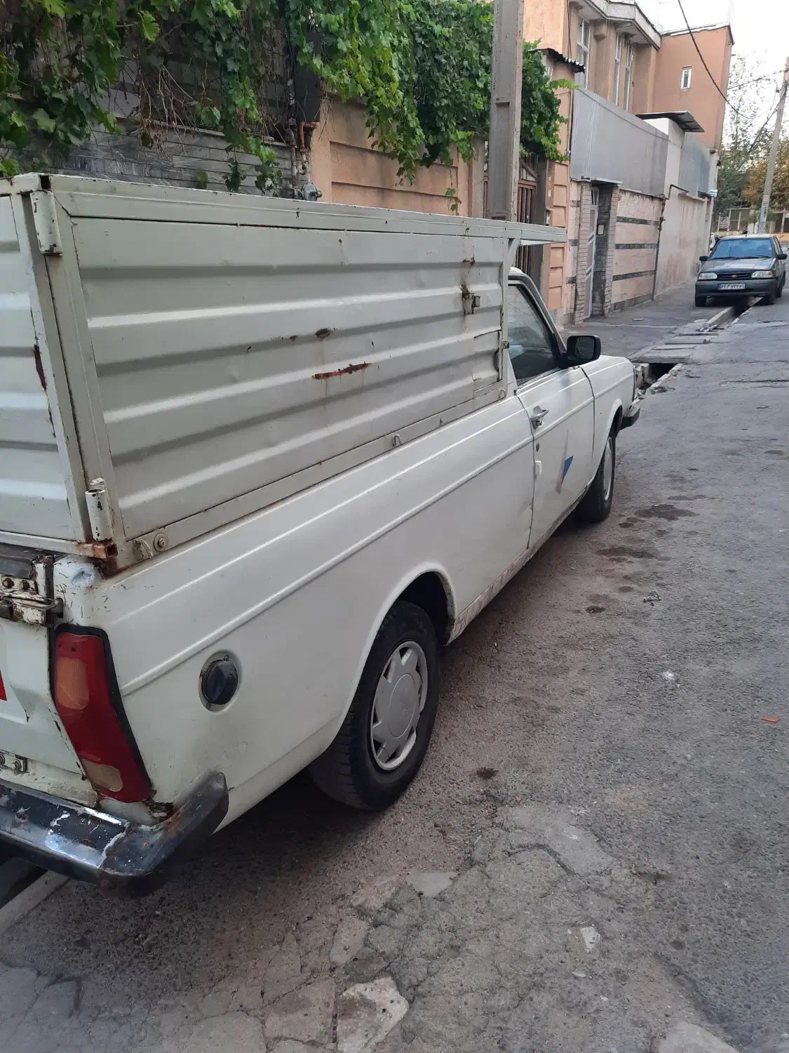 پیکان وانت|خودرو سواری و وانت|بروجرد, |دیوار