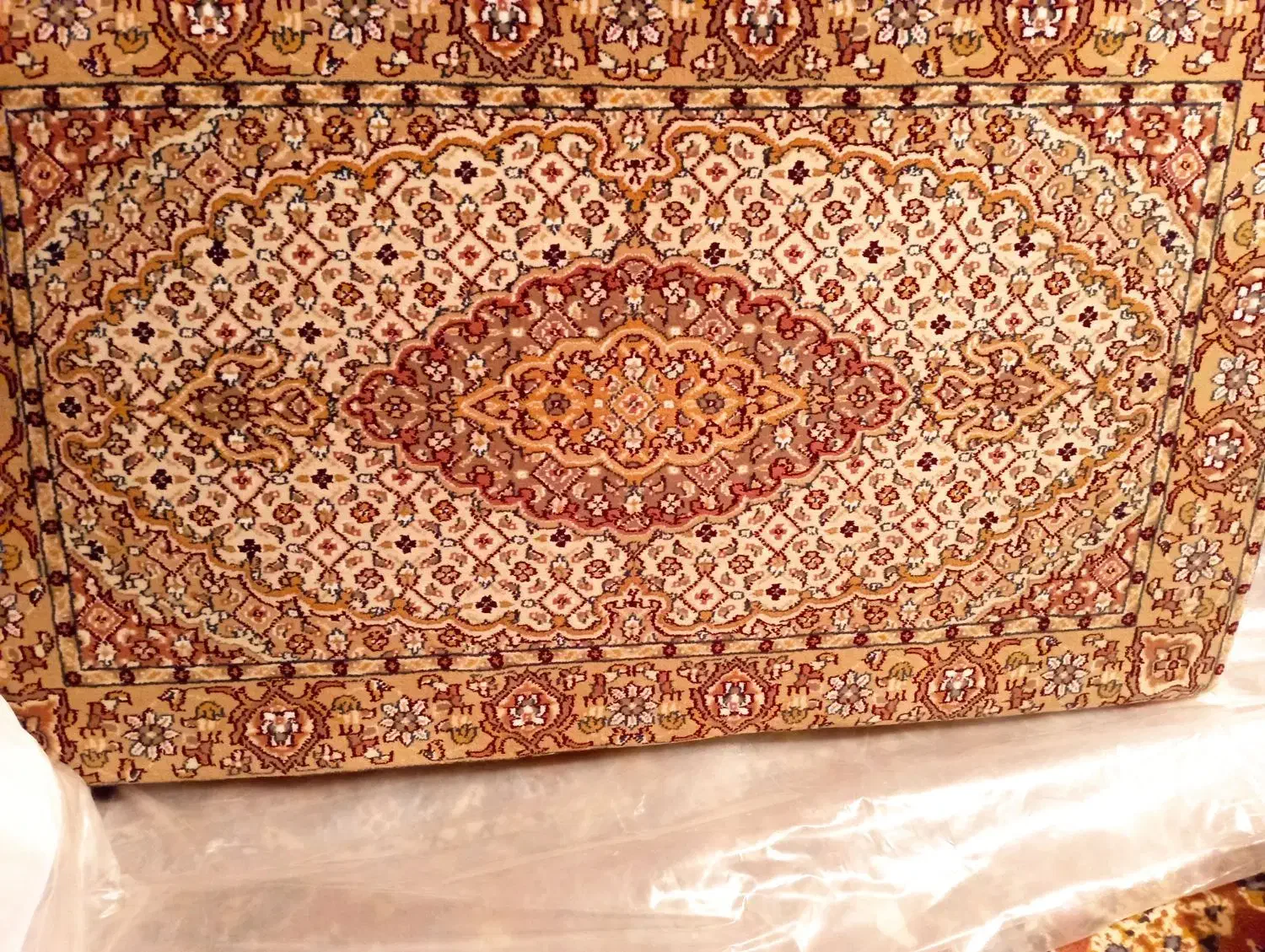 پشتی|پشتی|تبریز, |دیوار